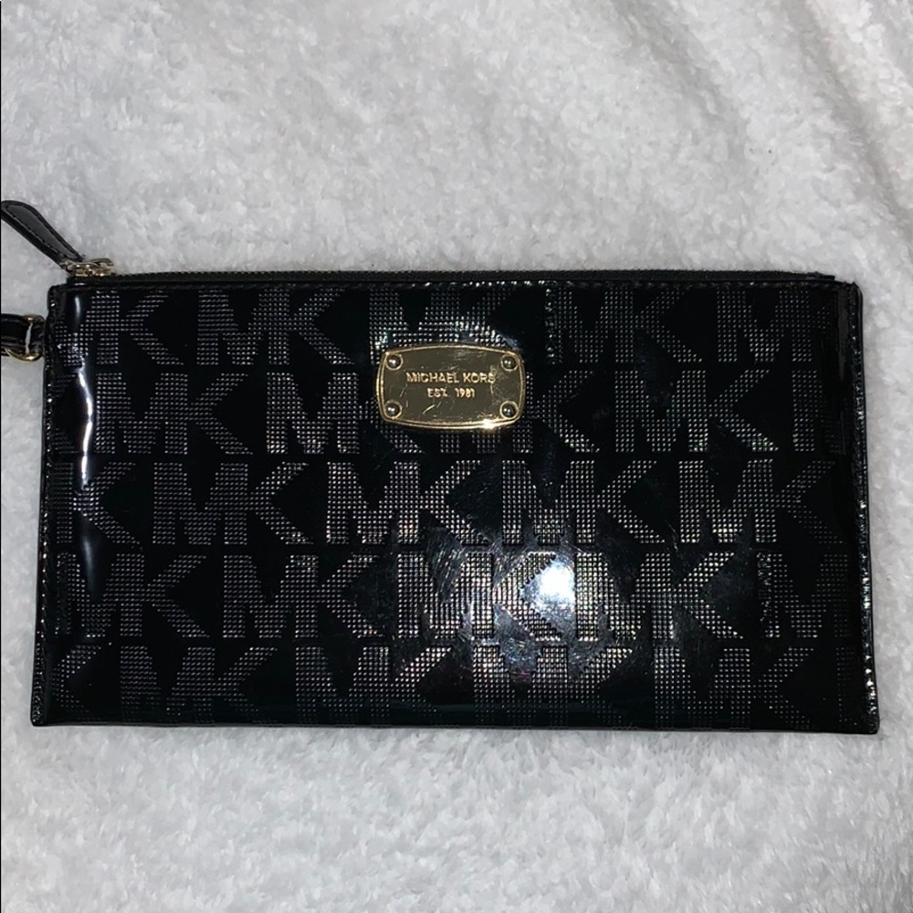 Michael Kors Wristlet